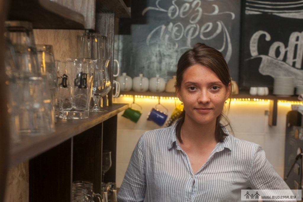 Бар, кавярня і музей. Як адна сям'я стварыла ў Гродне тры класныя месцы