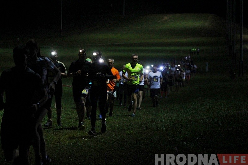 У Каробчыцах прайшла "начная дзясятка". Hrodna.life таксама бег У Каробчыцах прайшла "начная дзясятка". Hrodna.life таксама бег