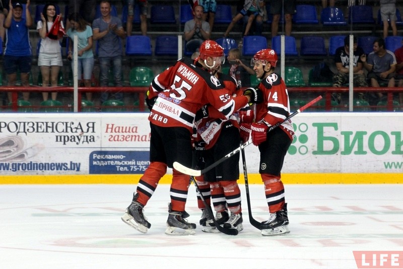 Кубак Салея: "Нёман" у Гродне разграміў украінскі «Данбас» Кубак Салея: "Нёман" у Гродне разграміў украінскі «Данбас»