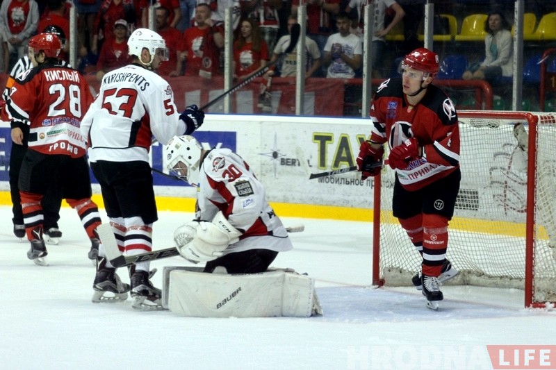 Кубак Салея: "Нёман" у Гродне разграміў украінскі «Данбас» Кубак Салея: "Нёман" у Гродне разграміў украінскі «Данбас»