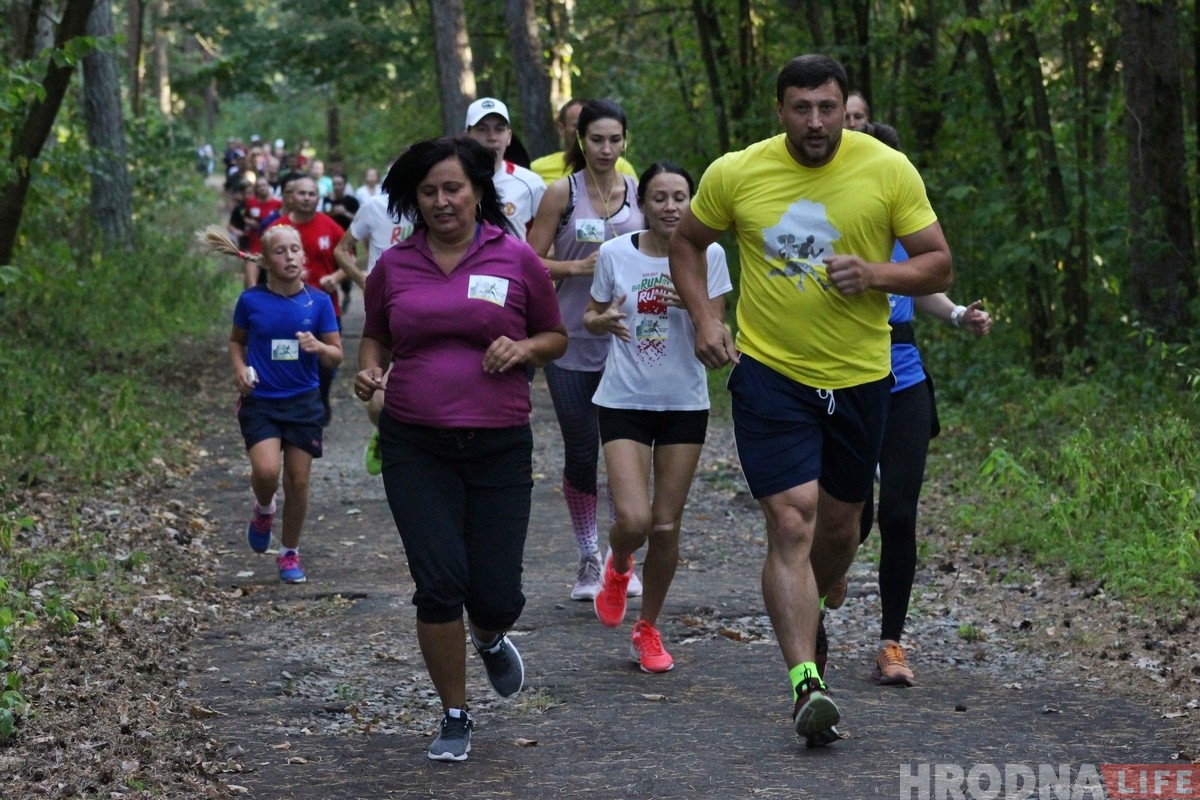 "Дзеці - наша будучыня". Гродзенцы масава далучыліся да дабрачыннай акцыі #velcombegom у Пышках