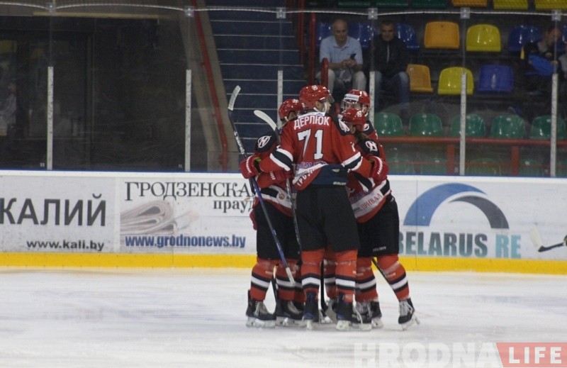 Чэмпіянат Беларусі: "Нёман" у Гродне разграміў "Ліду" Чэмпіянат Беларусі: "Нёман" у Гродне разграміў "Ліду"
