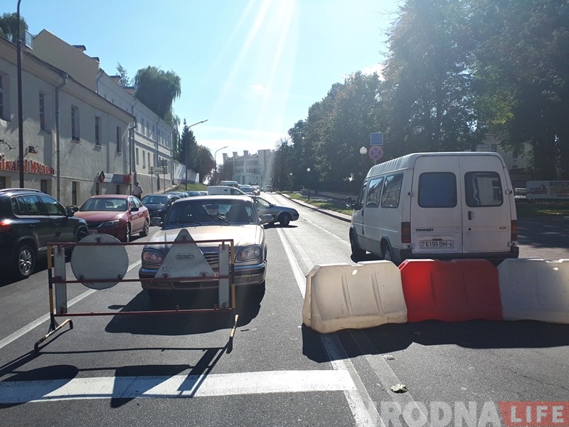 Рамонт: скрыжаванне на Замкавай трэба аб'язджаць