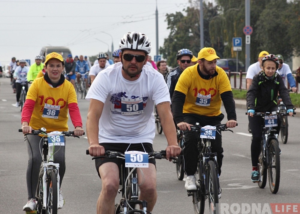 Фотафакт: у Гродне стартаваў міжнародны прафсаюзны велапрабег Фотафакт: у Гродне стартаваў міжнародны прафсаюзны велапрабег