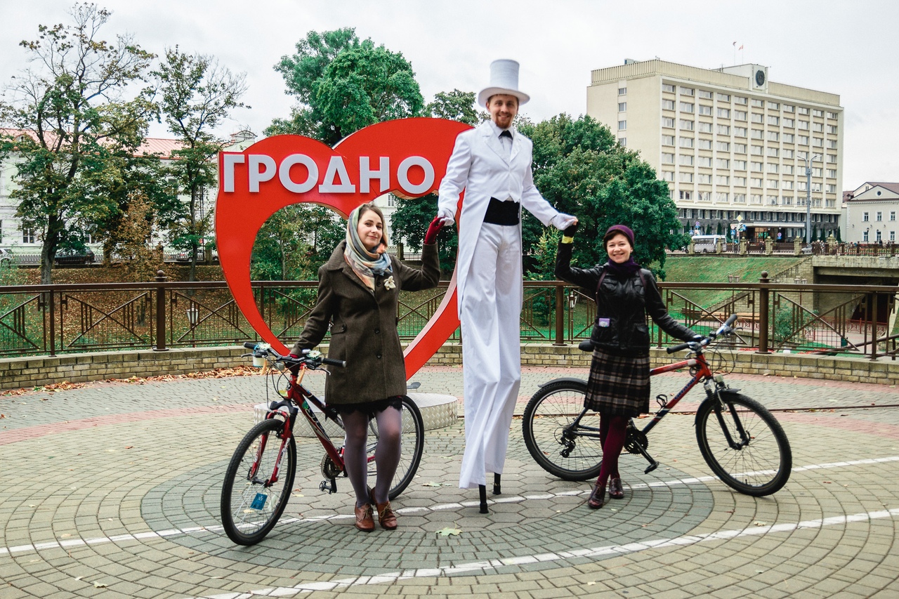 "Ледзі на веласіпедзе" праехаліся па Гродна "Ледзі на веласіпедзе" праехаліся па Гродна