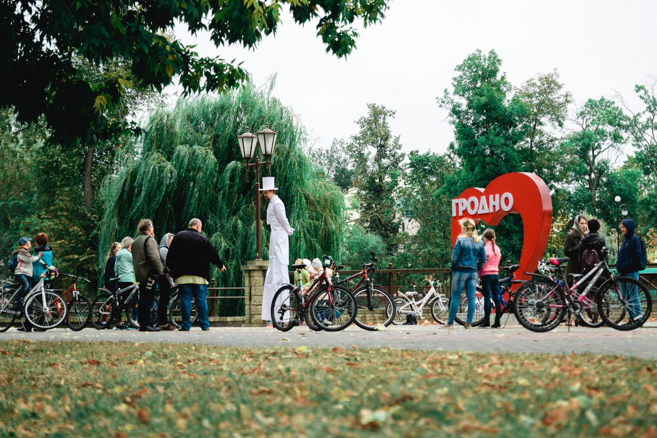"Ледзі на веласіпедзе" праехаліся па Гродна "Ледзі на веласіпедзе" праехаліся па Гродна