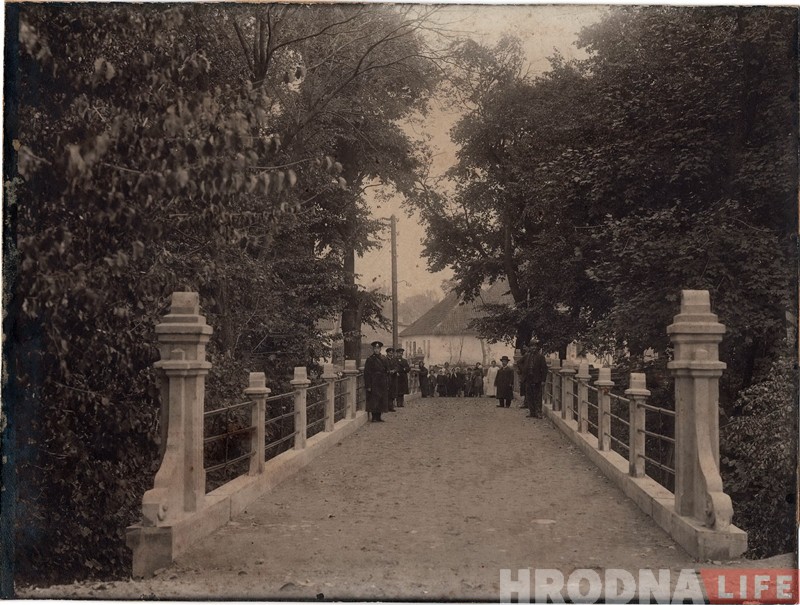 Уникальная находка: два старых фото рассказывают историю одного моста в Гродно