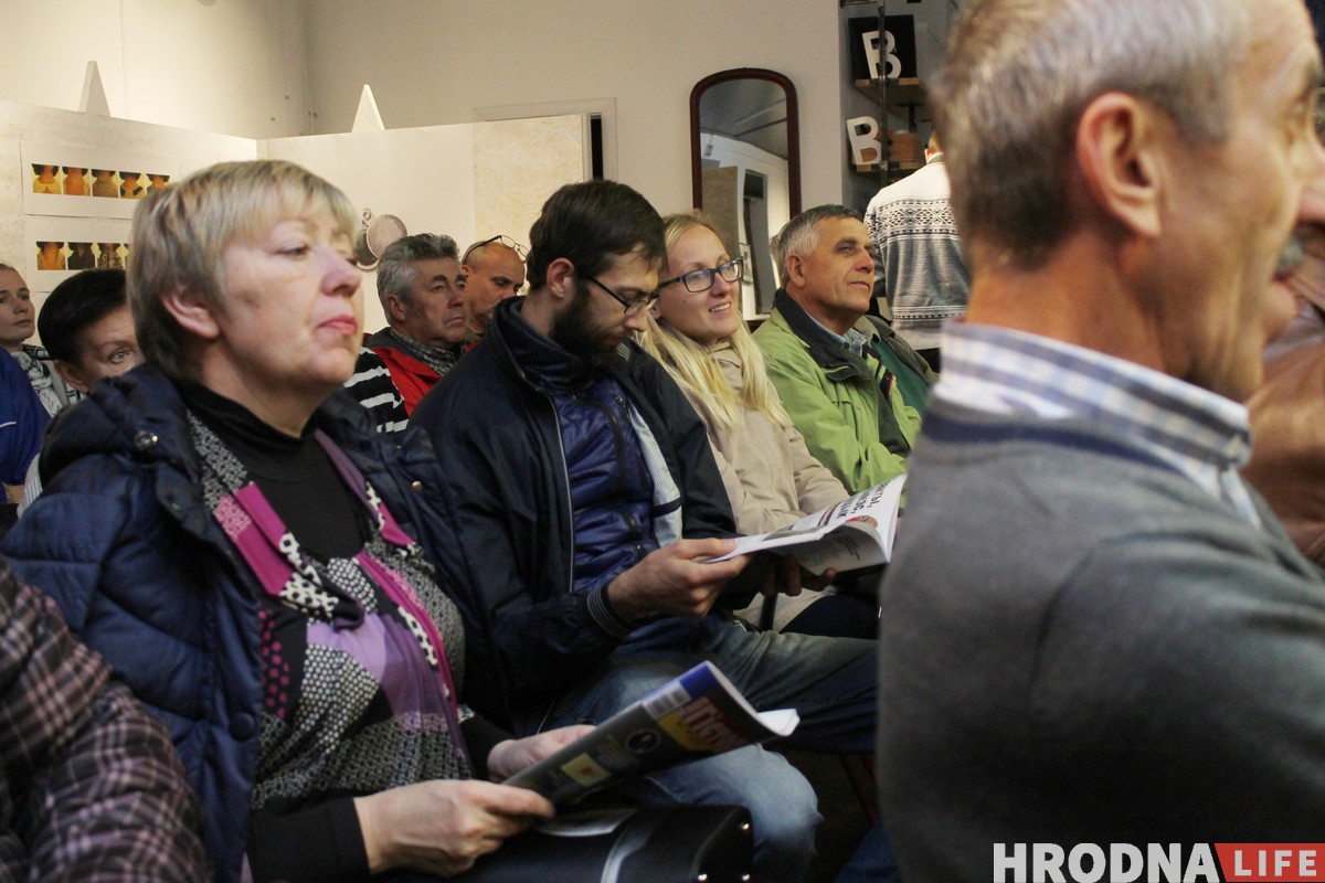 Багатае жыццё Шамякіна і гістарычныя коміксы. У Гродне прэзентавалі “Нашу гісторыю” і анансавалі трэці нумар Багатае жыццё Шамякіна і гістарычныя коміксы. У Гродне прэзентавалі “Нашу гісторыю” і анансавалі трэці нумар