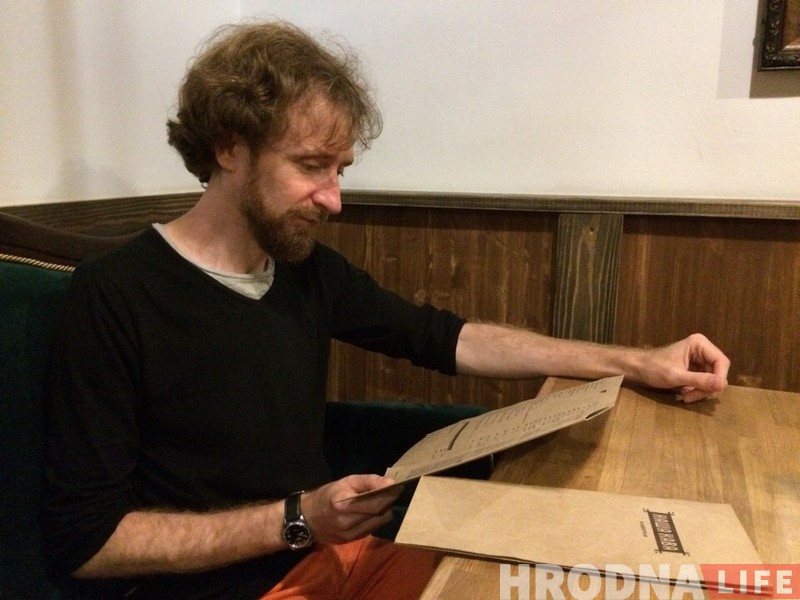 “Гэта вам не Гомель”. Што здзівіла моўнага інспектара ў нашым горадзе