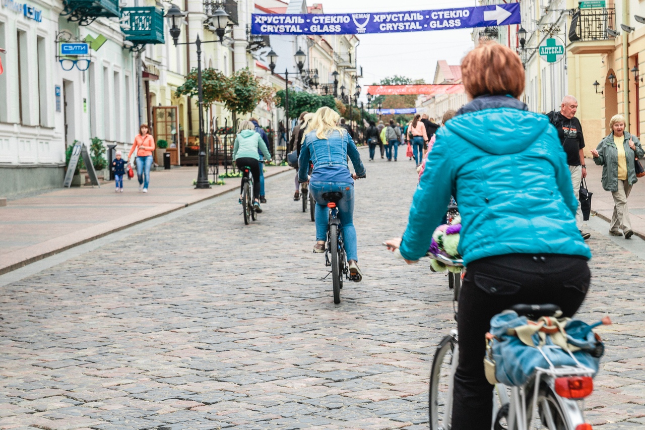 "Ледзі на веласіпедзе" праехаліся па Гродна "Ледзі на веласіпедзе" праехаліся па Гродна