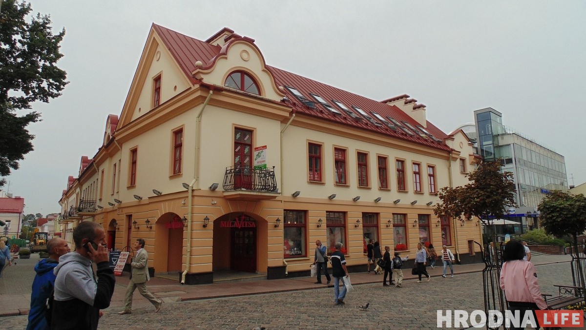 Сквер за "текстилями" переживает последнюю осень: там построят офисный центр. Что думают гродненцы?