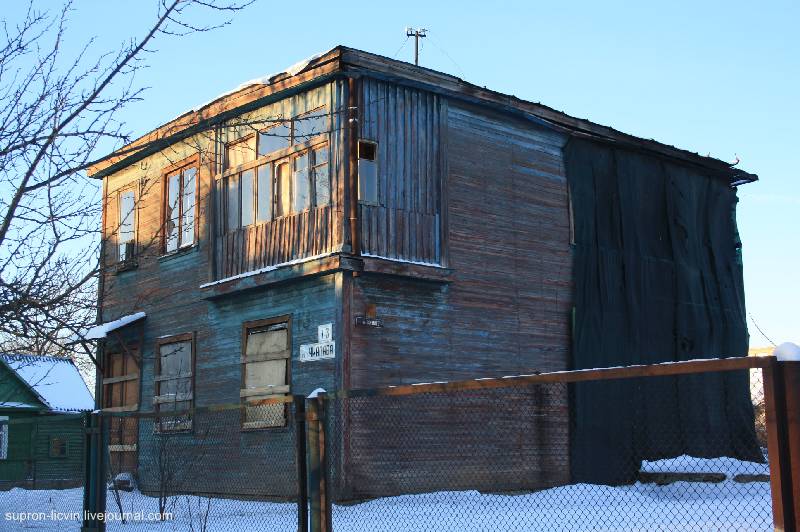 «Драўляныя дамы можна ратаваць». Гродзенец аднаўляе рэдкі прыклад канструктывізму 1930-х