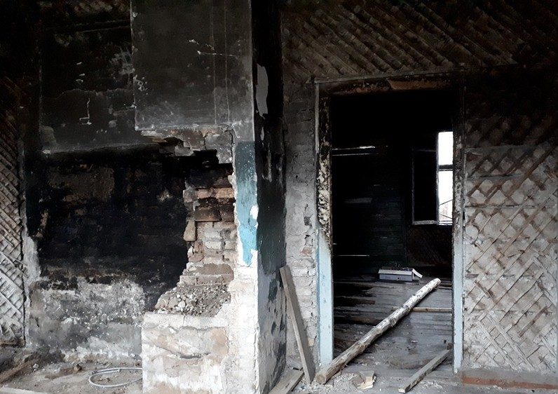 В Гродно могут снести конструктивистский дом 1930-х. Его начали восстанавливать, а сейчас продают