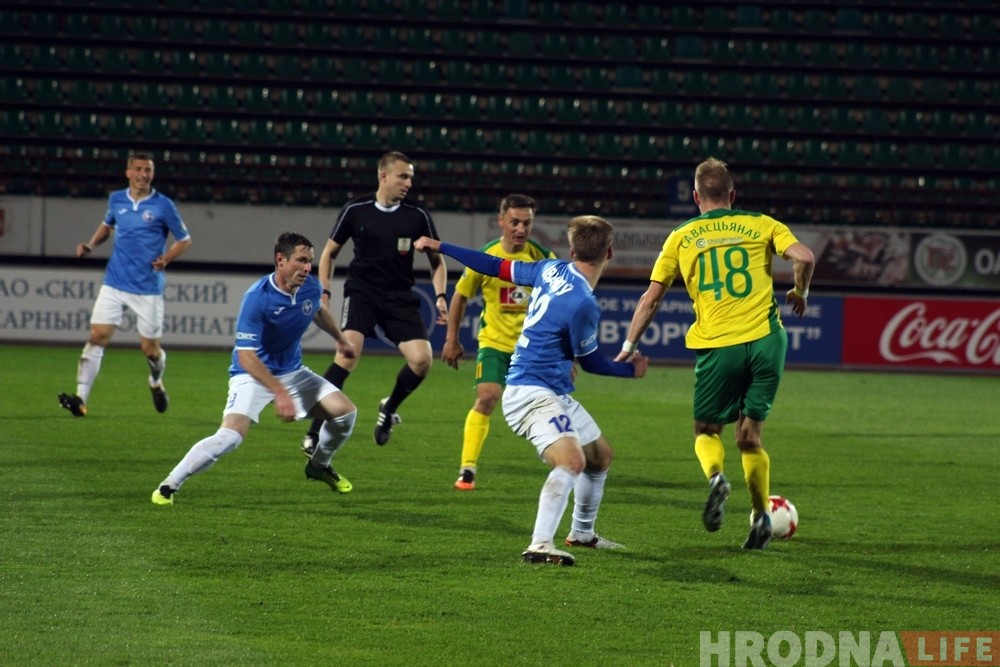 "Нёман" губляе ачкі ў матчы з "Праменем"