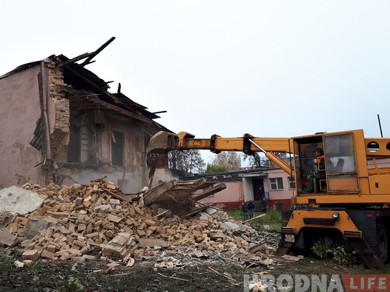 Зямлю пад офісны цэнтр на вуліцы Маставой прададуць за 30 тысяч долараў