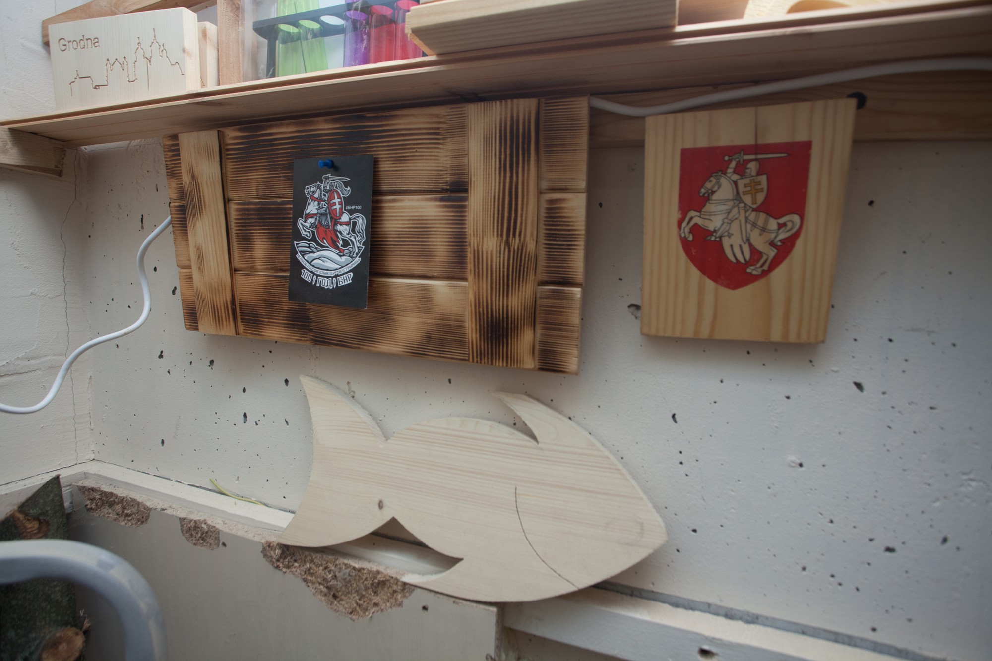 «Вагоны грантаў апазіцыі ў Беластоку – гэта легенды». Як актывіст стаў майстрам па дрэву