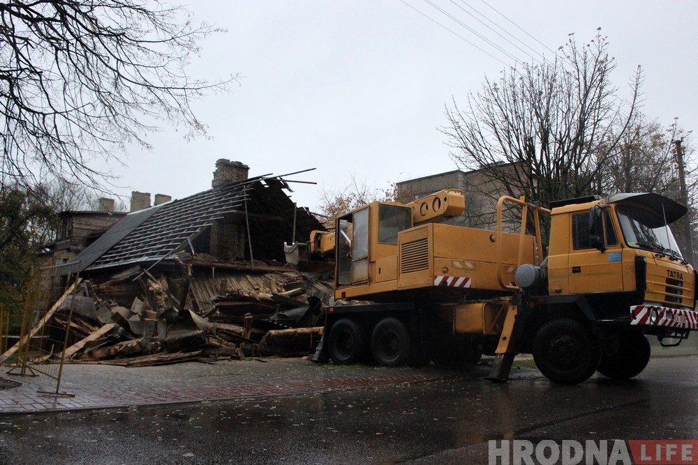 Фотафакт: Новы свет пазбавіўся чарговага старога дома