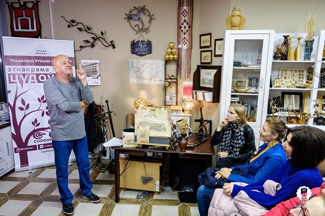 Десять эмоций Виктора Шалкевича. Как прошло выступление в этнокраме "Цудоўня"