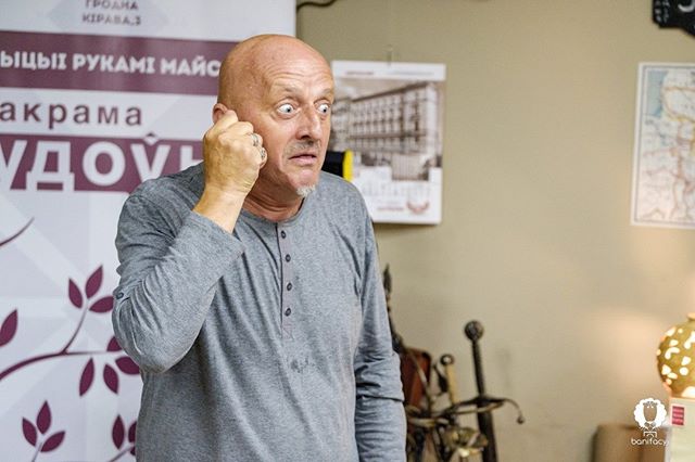 Десять эмоций Виктора Шалкевича. Как прошло выступление в этнокраме "Цудоўня"