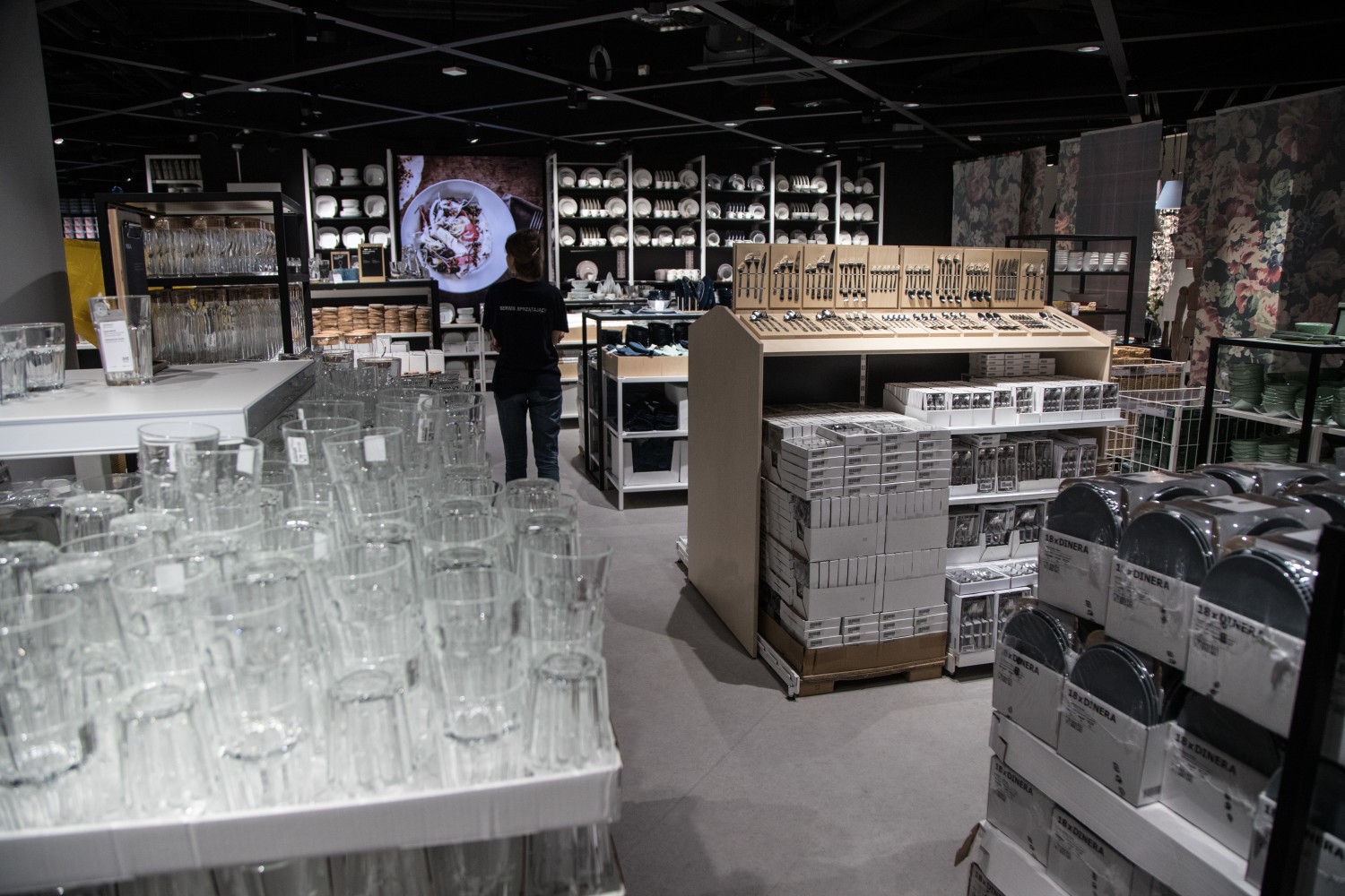 У Варшаве адкрылі новую IKEA: такой няма больш нідзе ў свеце У Варшаве адкрылі новую IKEA: такой няма больш нідзе ў свеце