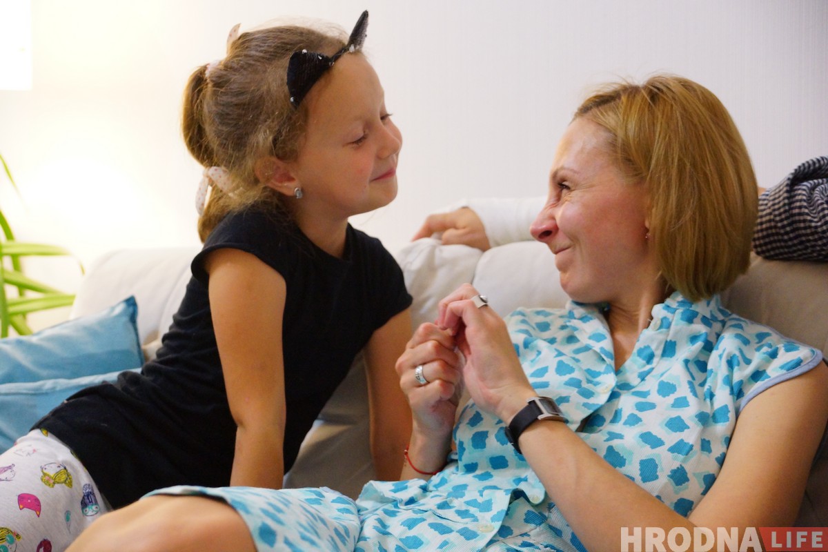 Дети и дедлайны Оли Величко. Семья руководительницы детского хосписа рассказала о жизни мамы-директора