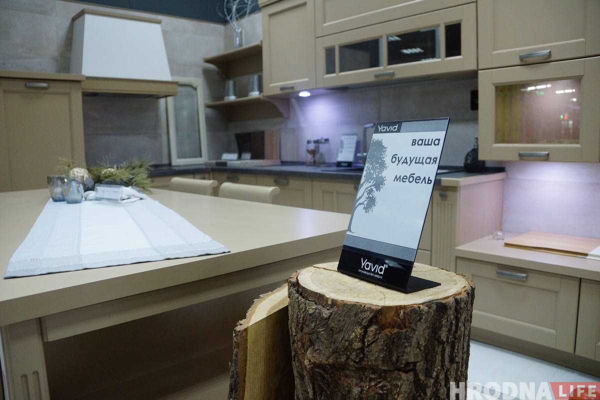 «Мэбля, у якую можна закахацца». Ці настолькі мы багатыя, каб купляць танныя рэчы