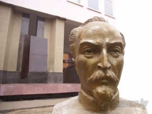 25 сакавіка навучэнцаў каледжа ў Гродне заклікаюць глядзець кіно і гуляць у валейбол 25 сакавіка навучэнцаў каледжа ў Гродне заклікаюць глядзець кіно і гуляць у валейбол