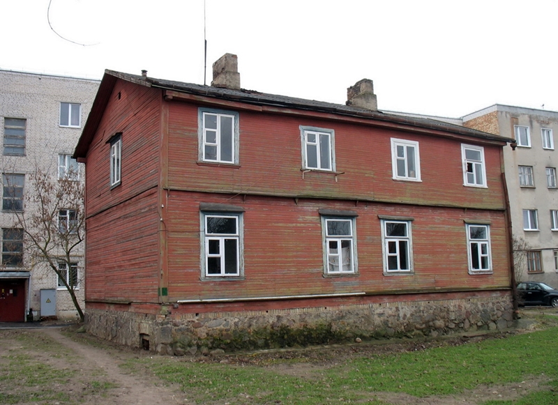 На Свярдлова знеслі драўляную пабудову міжваеннага часу