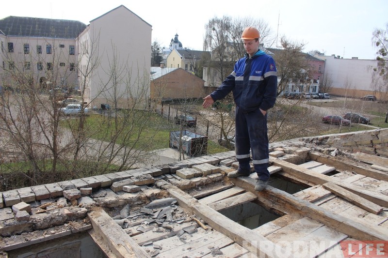 Будаўніку, які знайшоў скарб у цэнтры Гродна, выплацяць узнагароджанне да канца лістапада Будаўніку, які знайшоў скарб у цэнтры Гродна, выплацяць узнагароджанне да канца лістапада