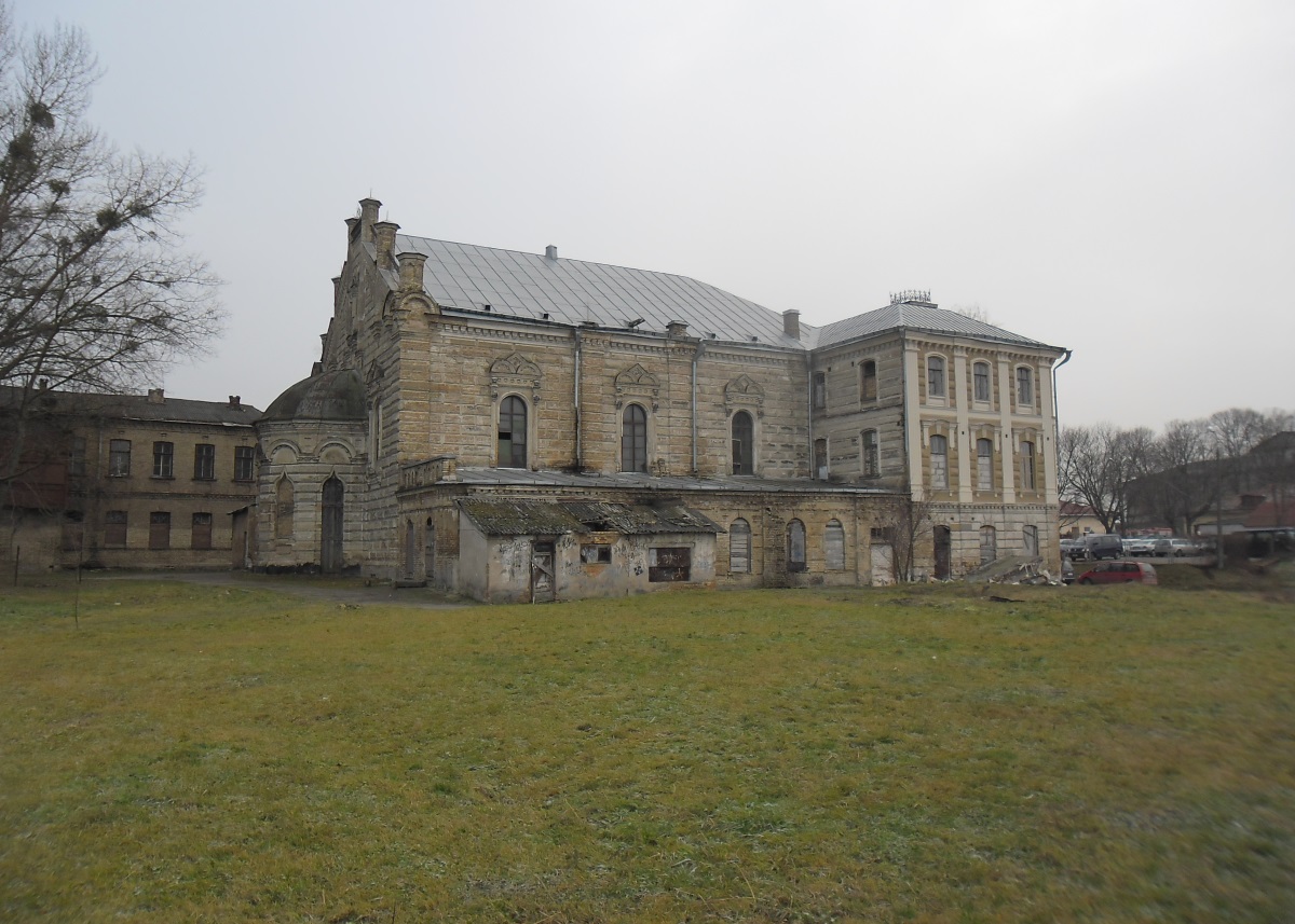 Кубачак кавы на Гварнай вуліцы: што рабіць з кварталам за сінагогай цяпер, калі ад дублёра Траецкай адмовіліся