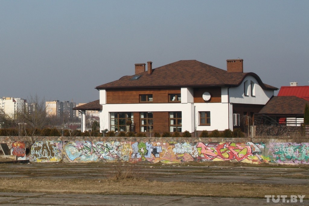 Цана зямлі ў Гродне: зямля пад офіс на Замкавай таннейшая за ўчасткі пад дамы