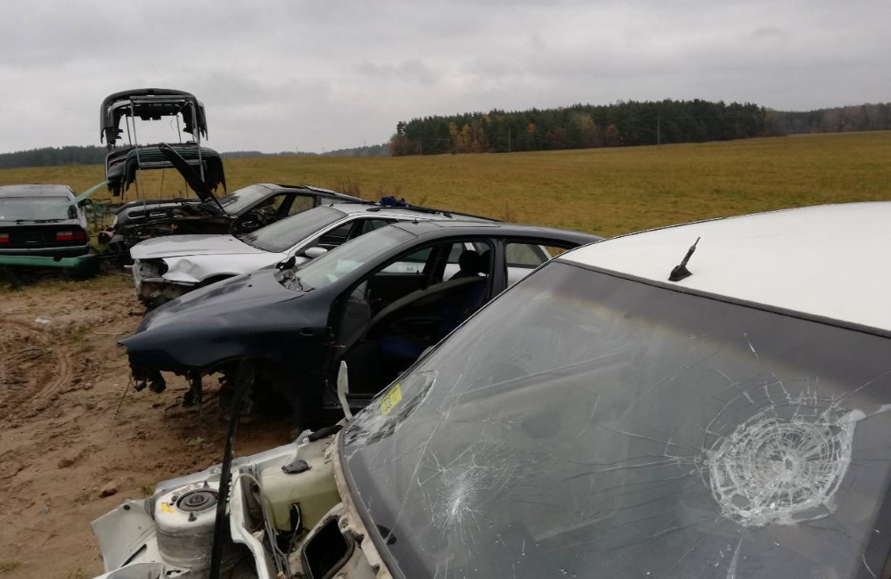 Як утылізаваць аўто ў Беларусі? Парады для ўладальнікаў аўтахламу, якія не хочуць губляць грошай