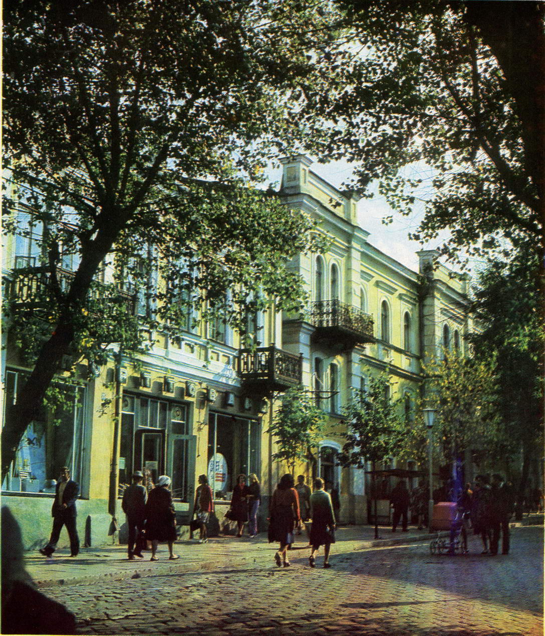 Смотри и плачь! Какой зеленый был Гродно когда-то (а теперь совсем лысый)