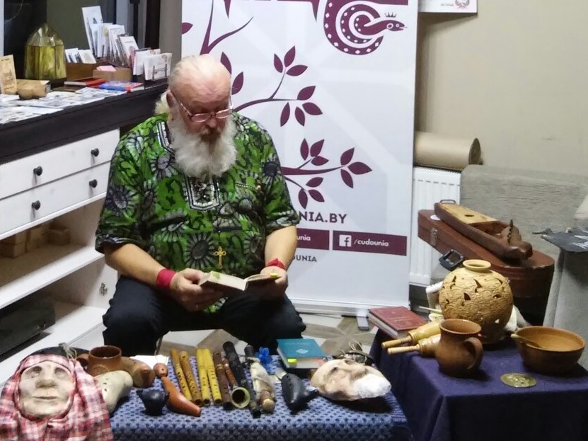 Дзяды, або як аднавіць сувязь з родам. Гутарка з Іванам Кірчуком