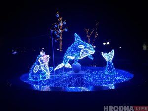 Конусы ці дрэўцы? Як выглядаюць цэнтральныя елкі ў Гродне і суседніх гарадах Конусы ці дрэўцы? Як выглядаюць цэнтральныя елкі ў Гродне і суседніх гарадах