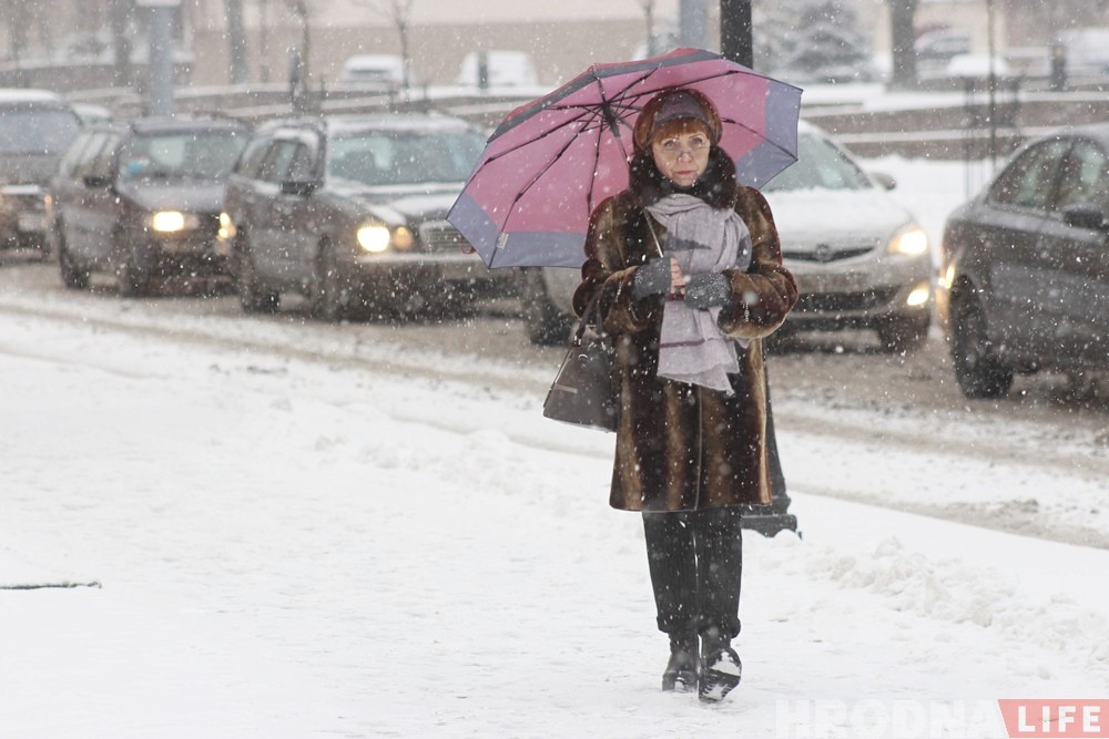 Фотарэпартаж: Гродна засыпае снегам Фотарэпартаж: Гродна засыпае снегам