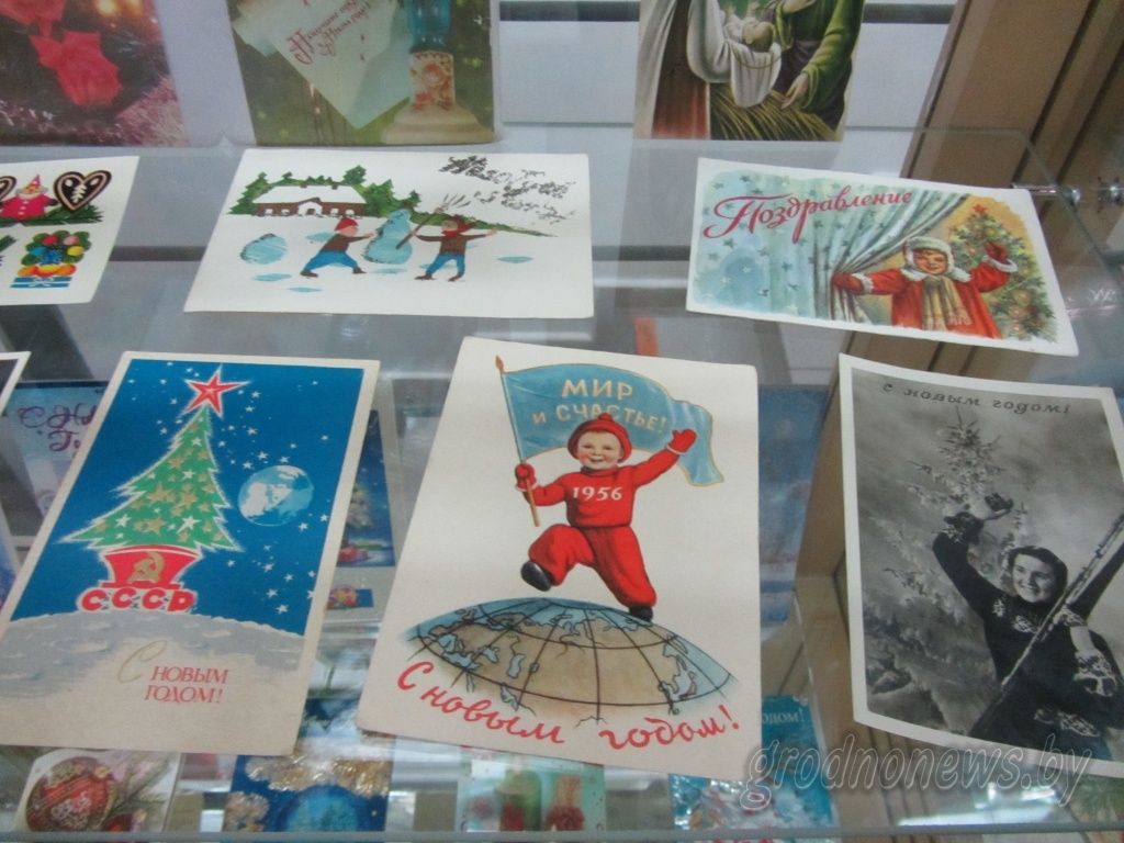 Навагодняя рэтра-выстава на 700 экспанатаў адкрылася ў Гродне Навагодняя рэтра-выстава на 700 экспанатаў адкрылася ў Гродне