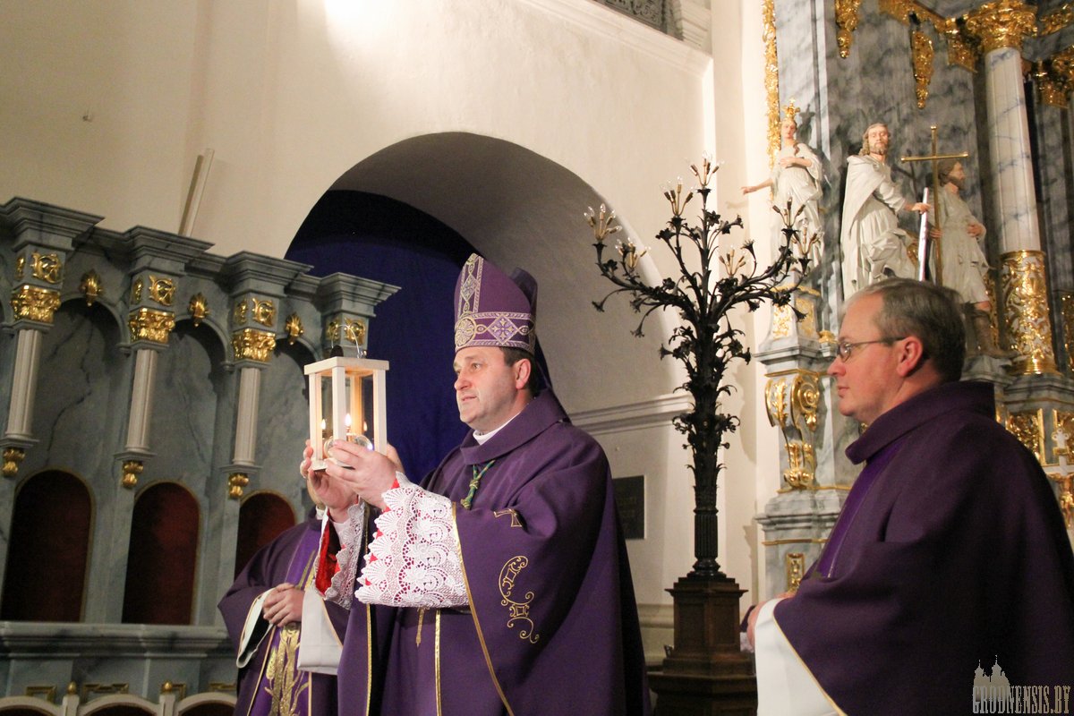 "Святло, якое яднае". У Гродна прыбыў Бэтлеемскі агонь