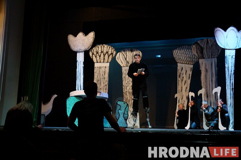 «Никогда чаю с такими дураками не пила!» Гродненские кукольники готовят постановку «Алисы в стране чудес»