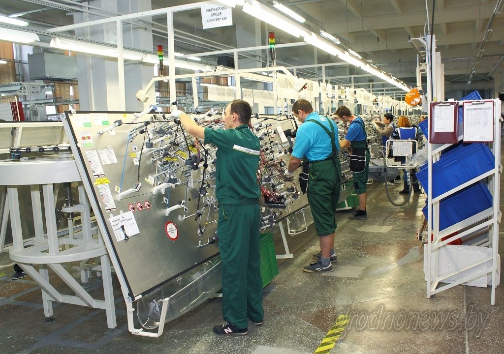 "Радыёхваля" стварае 300 новых працоўных месцаў для рэалізацыі праекта з «Фольксваген». Работнікаў забяспечаць жыллём