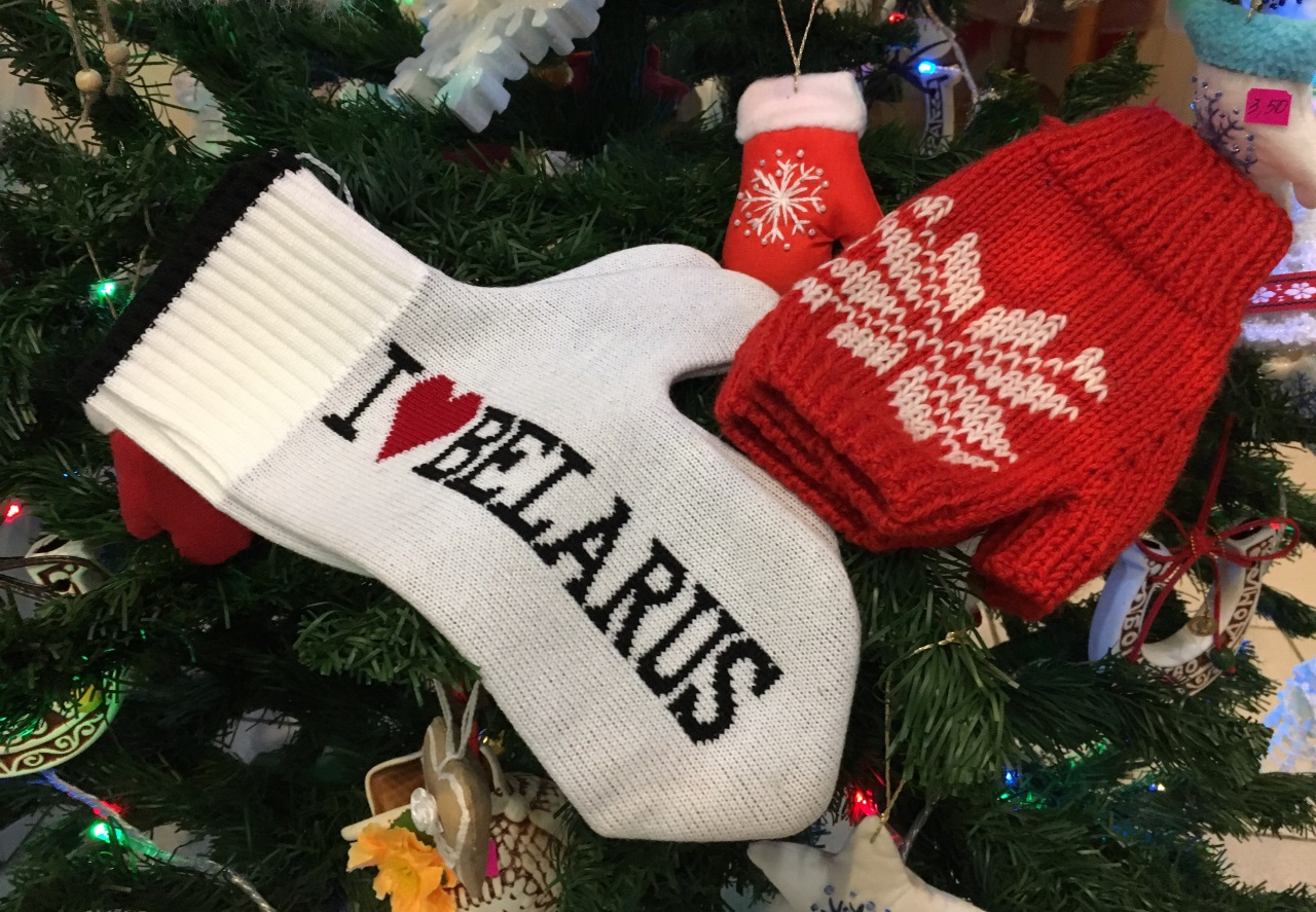 Белорусские подарки на Новый год и Рождество: чек-лист подготовки к праздникам