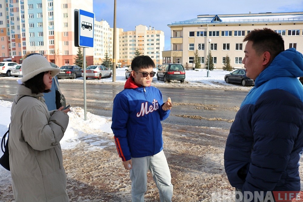 Современный коммунист Ваня из Китая рассказал, как ему живется в белорусском Гродно 