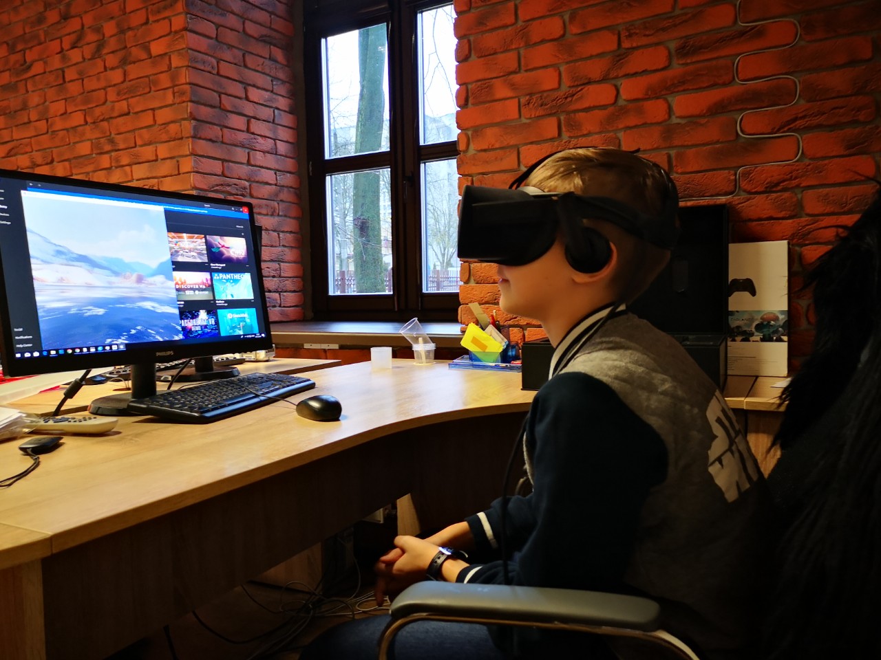 Адукацыйны цэнтр ПВТ: IT-адукацыя для дарослых і дзяцей