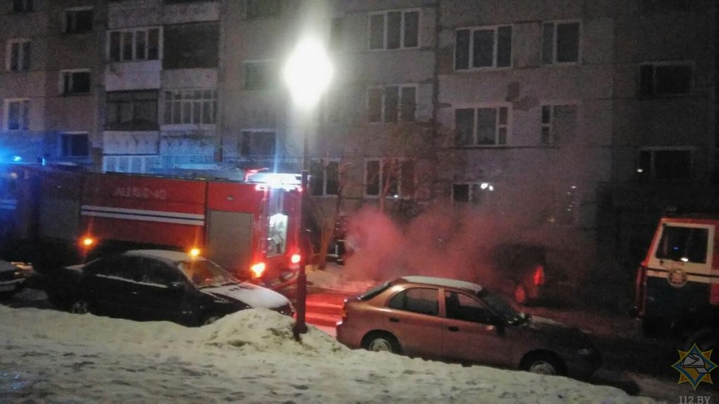 13-гадовы хлопчык зазірнуў паглядзець на пажар у падвале і трапіў у шпіталь