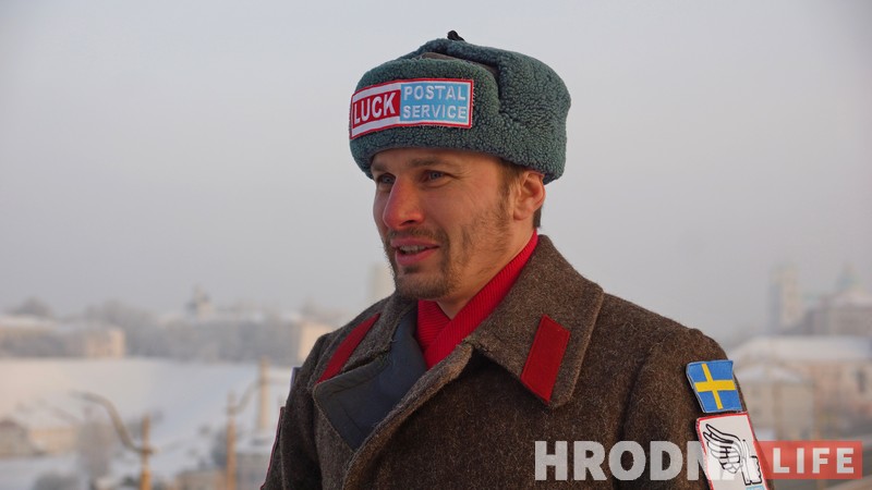 У Гродне незвычайныя паштальёны разносяць лісты з прадказаннямі ад шведскага аракула