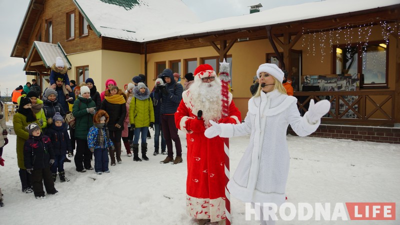 Дед Мороз, олень Губи и чай с дымком. Старый Новый год отпраздновали на Коробчицком Олимпе