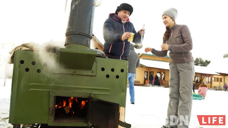 Дед Мороз, олень Губи и чай с дымком. Старый Новый год отпраздновали на Коробчицком Олимпе
