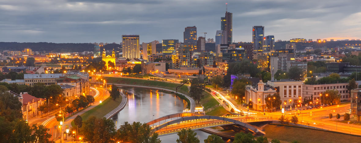 Хмарачосы, муляжы, шкло і бетон? Што і як будаваць у гістарычным цэнтры Гродна і вакол яго