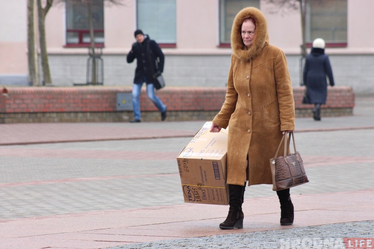 Гродзенцы ў апошні дзень зімы. Фота