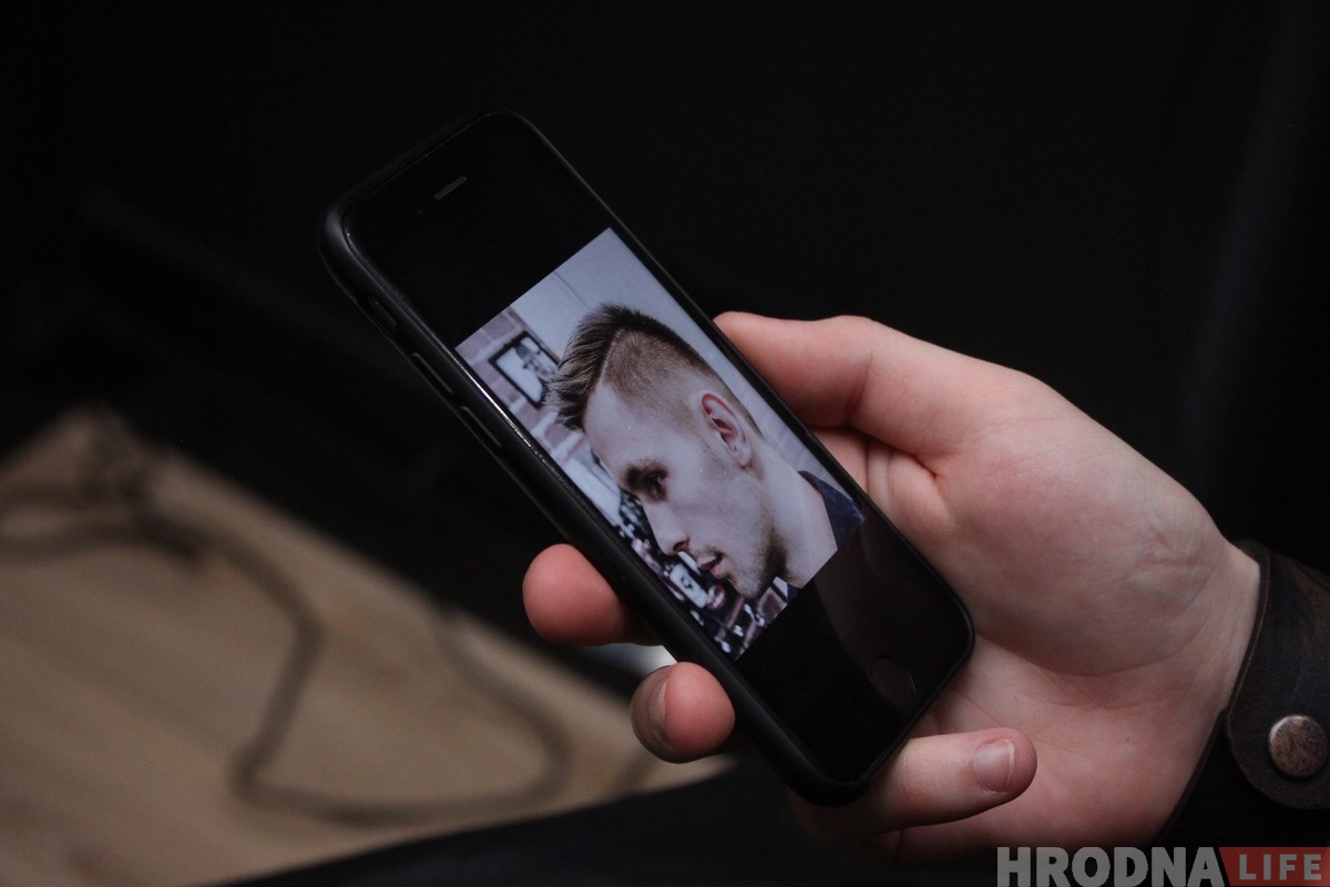 Прыехаў у Гродна, каб стаць барберам. Гісторыя Філіпа з Нігерыі Прыехаў у Гродна, каб стаць барберам. Гісторыя Філіпа з Нігерыі